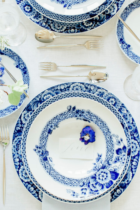 Plates & Saucers