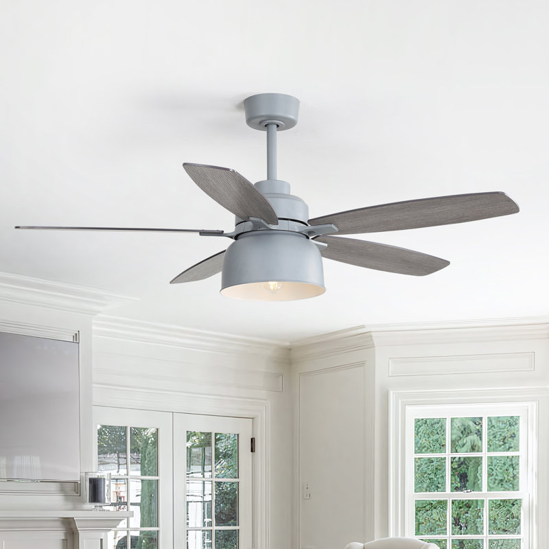 Ventilateur de plafond gris ciment 52 pouces avec lumière, ampoule E26 incluse, télécommande, moteur à courant continu, 5 pales