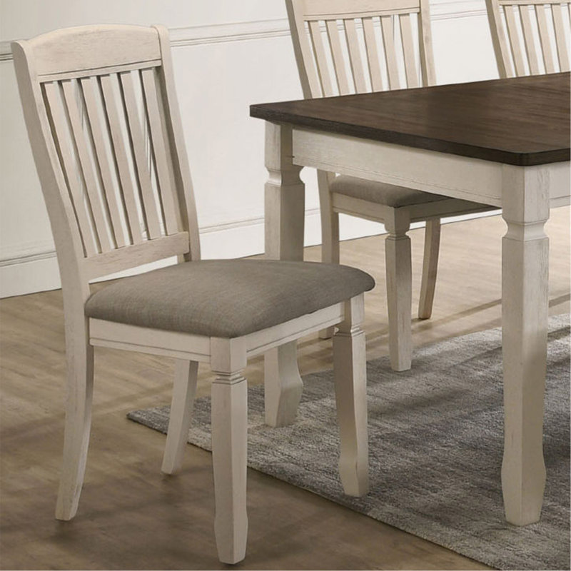 Ensemble de 2 chaises de salle à manger avec dossier à lattes, tissu brun clair et finition crème