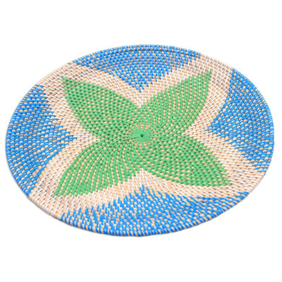 4 feuilles en bambou et plateau de service en plastique Barhill