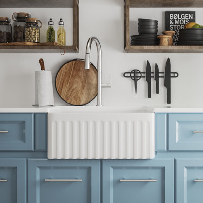 Perch 60cm L X 45cm W Single Bowl Farmhouse/Apron Kitchen Sink with Sink Grid and Basket Strainer