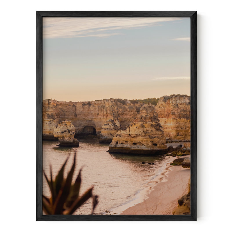 Black Aluminum 18x24 Metal Picture Frame with Plexiglass Cover