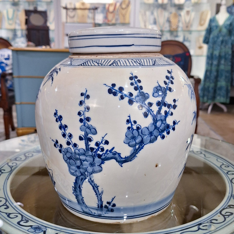 Pot floral en porcelaine bleu / blanc 9,5 po