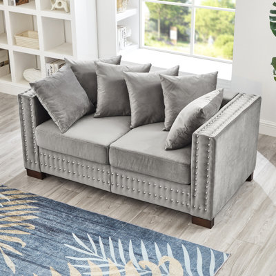 Velours rembourré gris à 2 places de style moderne avec ornements cloutés carrés et argentés, fabrication en bois massif, housses de coussin lavables et amovibles