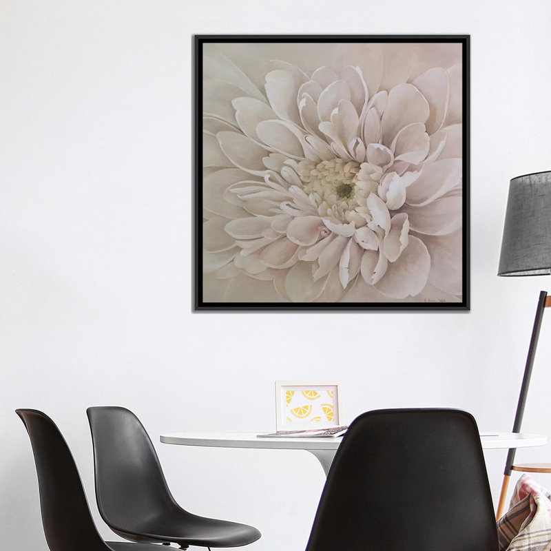 « prettiness », impression sur toile, H 18 po x l 18 po x P 1,5 po, Toile encadrée noire, Pas de tapis