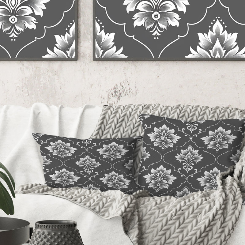 Coussin décoratif gris foncé quadrilobe Glam II, H 16 po x l 16 po