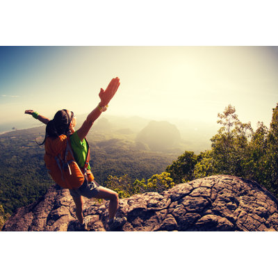 " Woman Hiker "