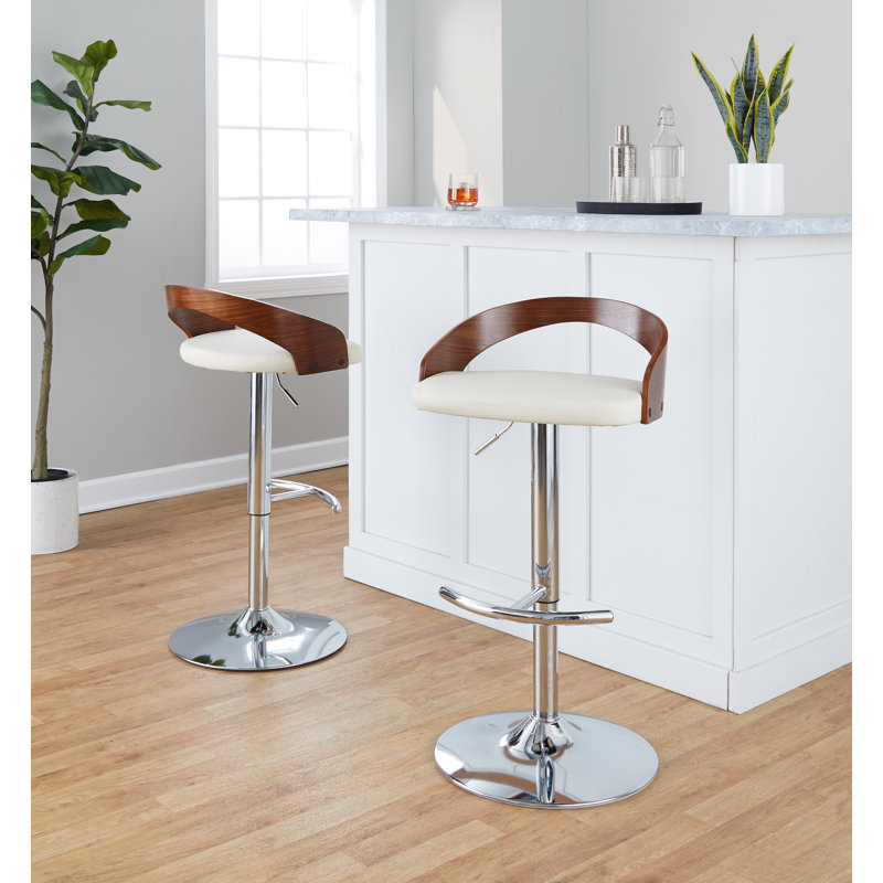 Tabouret de bar réglable Laurenzio avec repose-pieds arrondi en T, Chrome chrome, Similicuir crème / bois de noyer