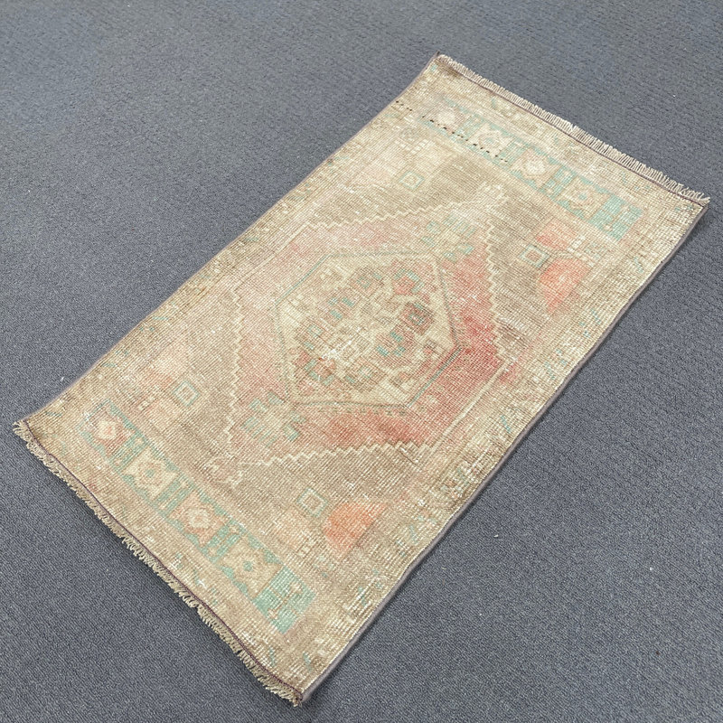 Tapis beige en laine 19,3 x 33,1 po, motif géométrique moderne traditionnel rétro
