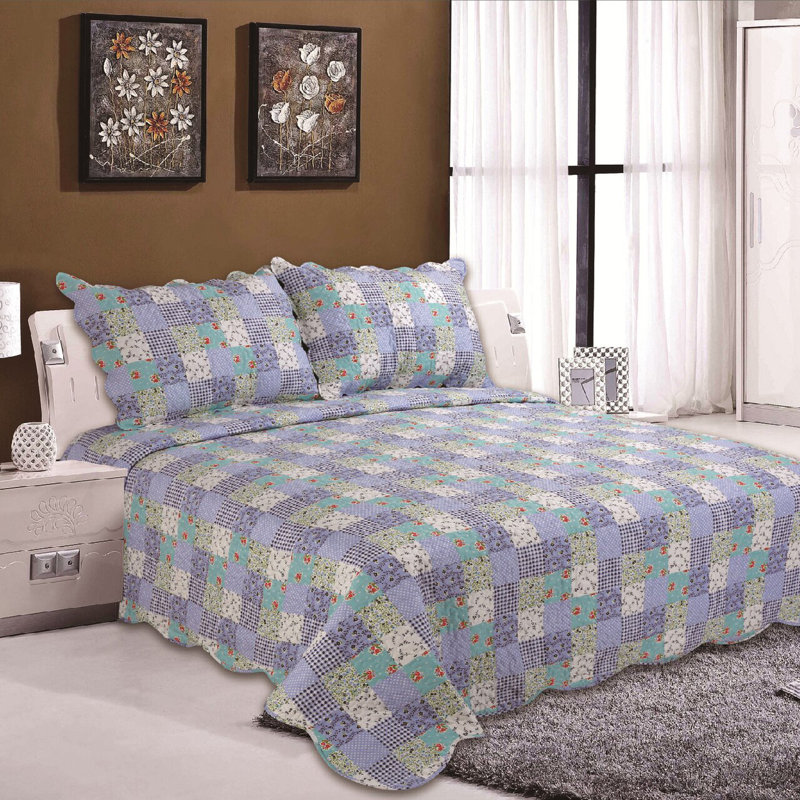 Swiger Polyester Dots Bedspread