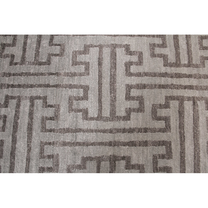 Bamboo Silk Geometric Area Rug in Brown, Rectangle 6' x 9'