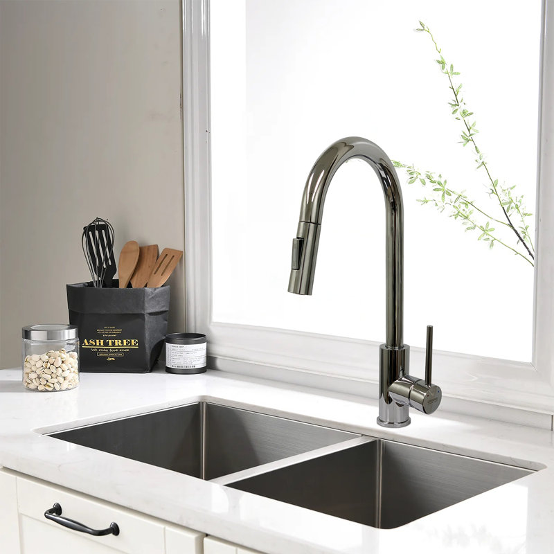 Robinet de cuisine à double fonction en acier inoxydable avec douchette extractible de 17,5 pouces KBFmore, Chrome poli