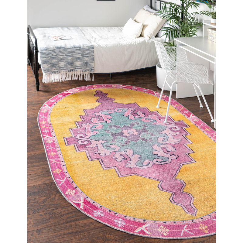 Oppie Oriental Indoor Rug, Oval 5' x 8'