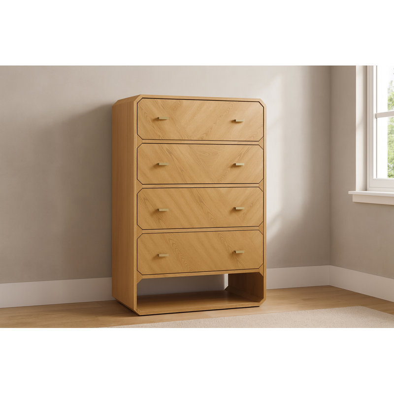 Judner Ash Veneer Chest, Natural