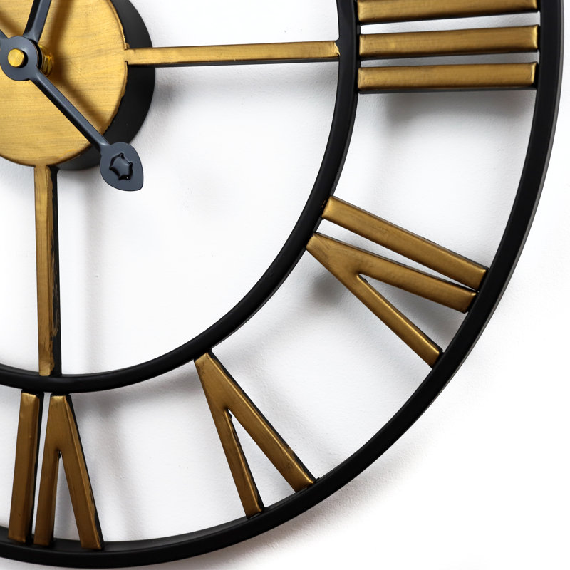 Chon Metal Wall Clock