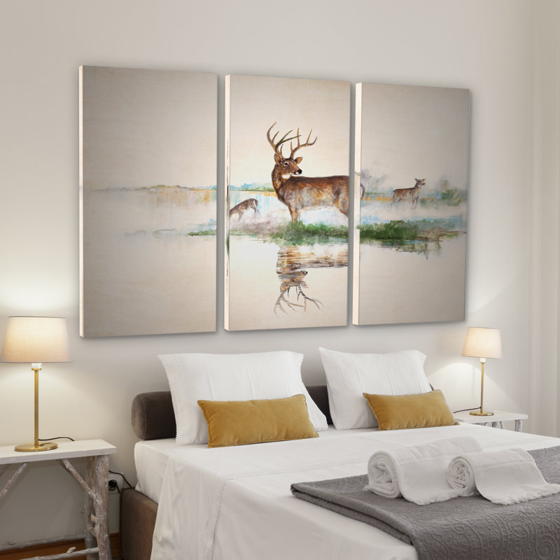 «Misty Deer», reproduction de peinture à l'acrylique à multiples images sur toile tendue, H 40 po x l 60 po
