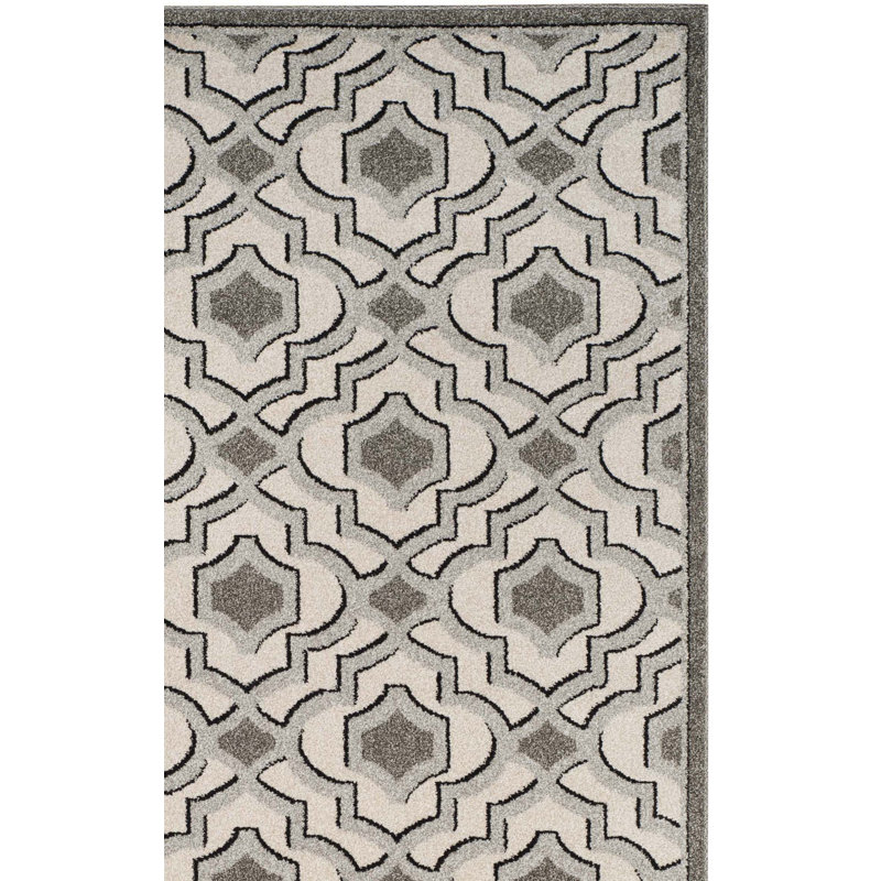 Ammundsen Geometric Ivory/Gray Area Rug, Rectangle 4' x 6'