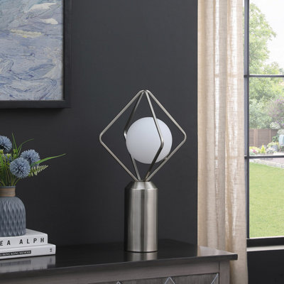 Lampe de table 19,5 "In Ernst Modern Monoclinic Pendeloque