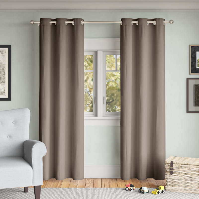 Paire de rideaux obscurcissant avec œillets Isak, l 40 po x L 96 po, Gris