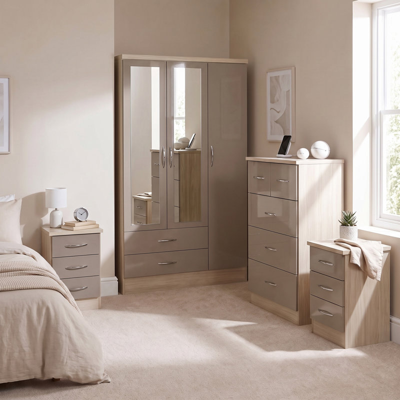 Cascio 4 Piece Bedroom Set, Coffee