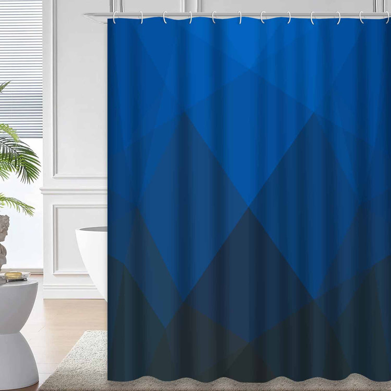 Rideau de douche bleu foncé à motif géométrique avec 12 crochets, 72" L x 72" W