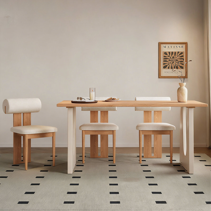 Table de salle à manger en bois massif crème, H 29,5 po x L 63 po x l 31,5 po, 5 pièces: table, 4 chaises