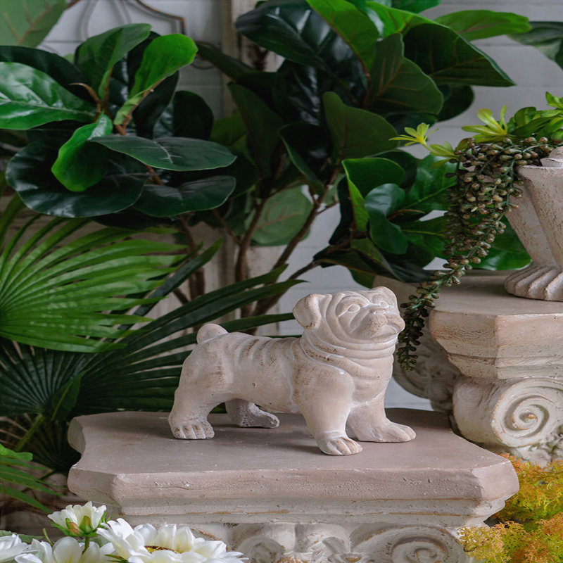 Figurine de bouledogue debout au fini beige naturel