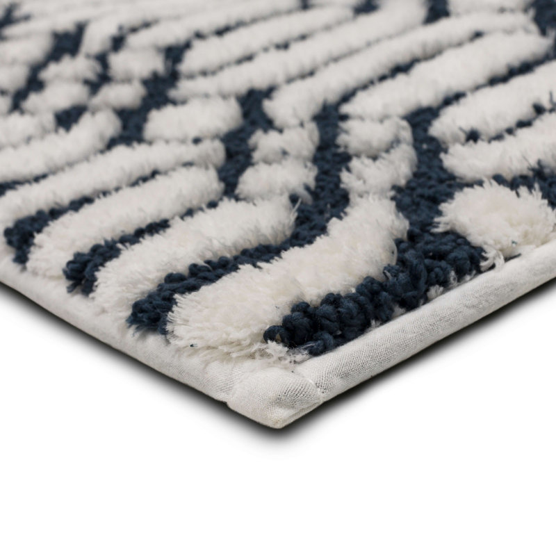 Tapis de bain en tricot géométrique Linkage, Blanc / Indigo, L 20 po x L 34 po