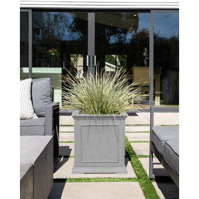 Abram Planter Box