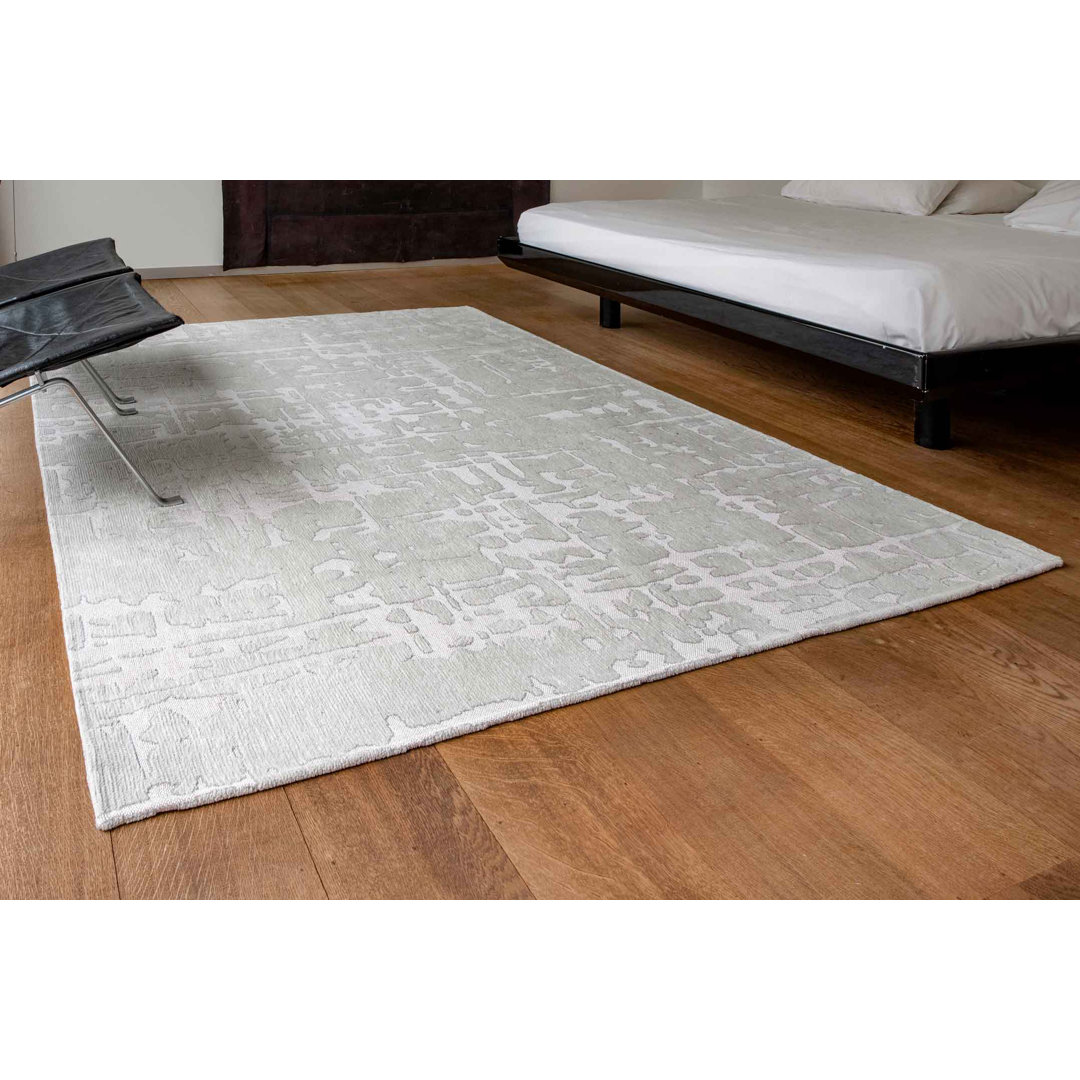 Machine Woven Grey Indoor Rug