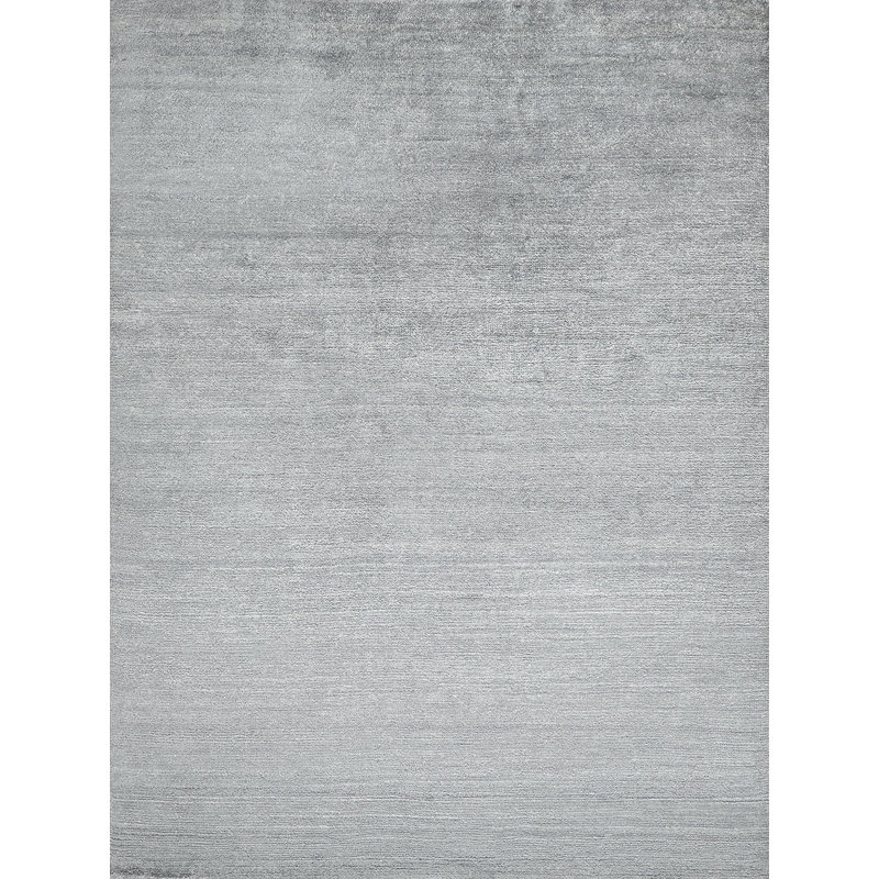 Plush Area Rug in Dark Silver, Rectangle 2' x 3'