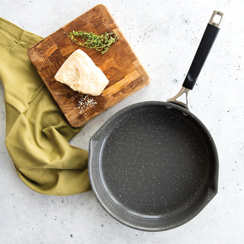 Verde 9.9" Texas Skillet, 9.9"