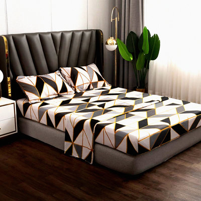 Diamond GeoPlaid Queen Bed Set - Abstract Triangle Pattern Bedding with Flat Sheet, Fitted Sheet, and 2 Pillowcases