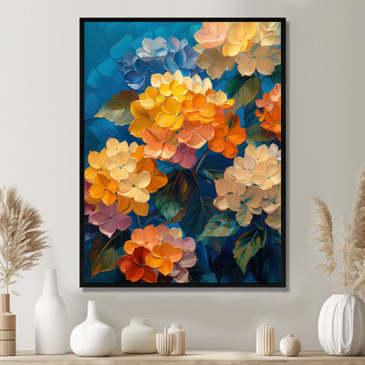 Hortensia orange et bleu qui fleurit en été III - Hortensia Wall Art Living Room