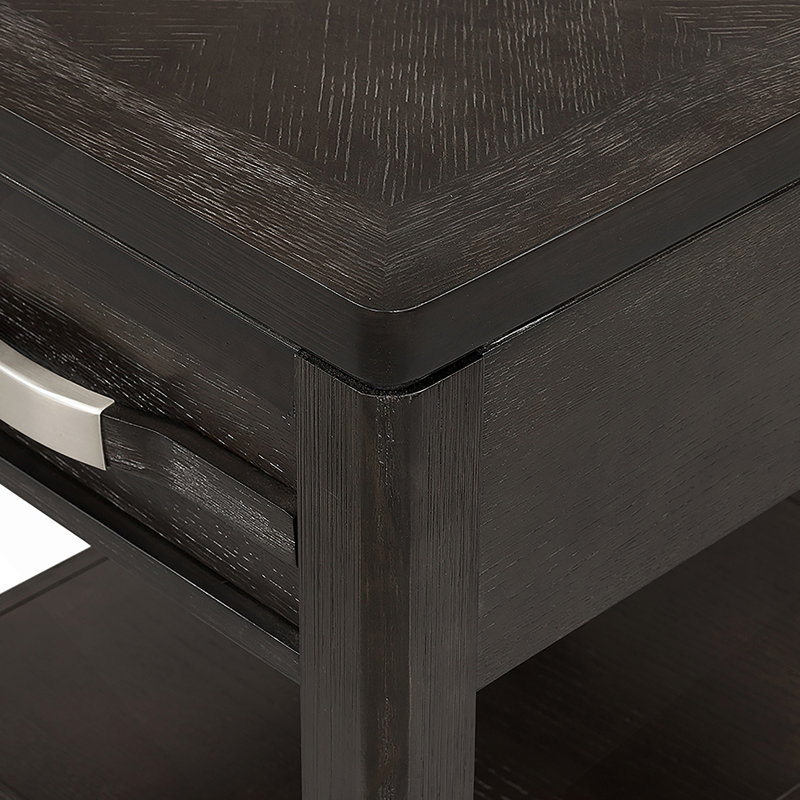 Table de bout, table d'appoint