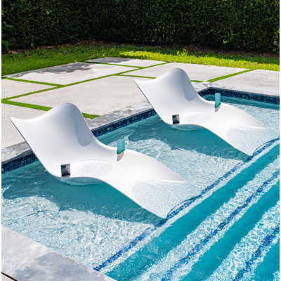 Wave Panama Jack Wave In-Pool Chaise Lounger by Panama Jack Outdoor