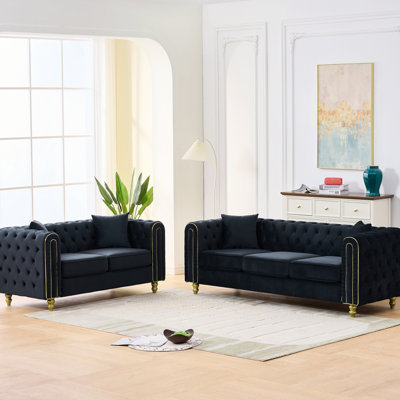Canapé 3 + 2 places confortable en velours noir, capitonné, accoudoirs arrondis avec passepoil doré, idéal pour le salon, style européen, structure en pin, assises mi-fermes, rembourrage en mousse.