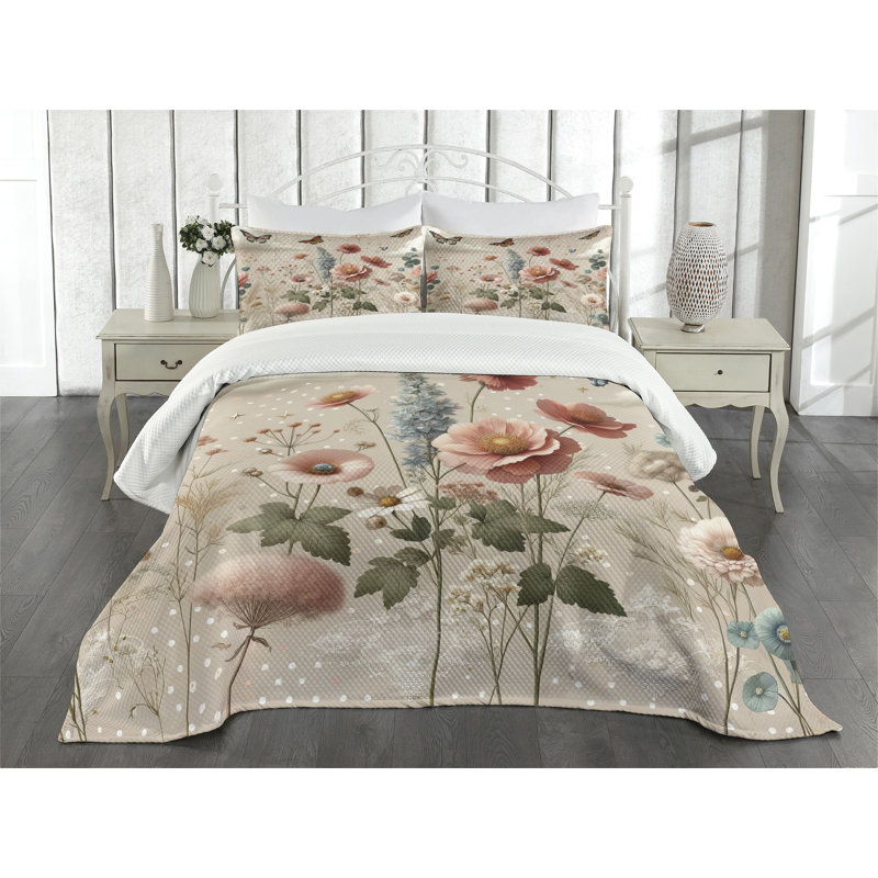 Polyester Floral Coverlet, King Coverlet / Bedspread + 2 Standard Shams