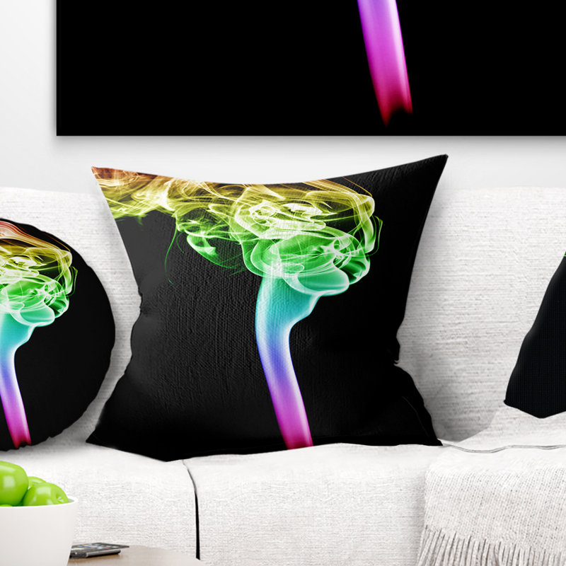 Fumée abstraite isolée sur fond noir - coussin imprimé abstrait, 16 po x 1 po, Coussin décoratif
