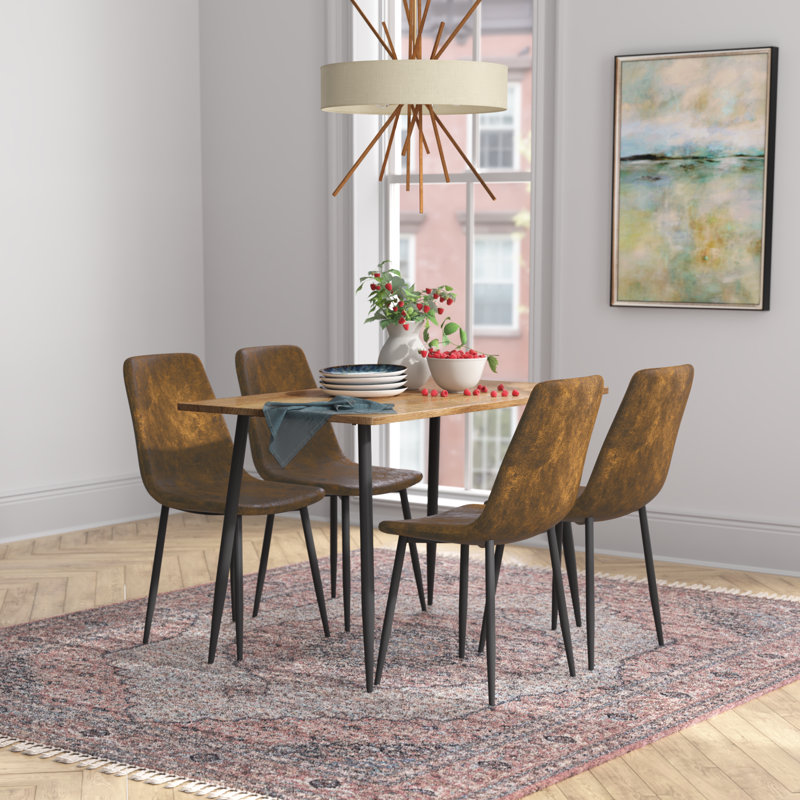 Ensemble de table de salle à manger pour 4 personnes Tapscott avec table rectangulaire 47 po et 8 chaises rembourrées en tissu