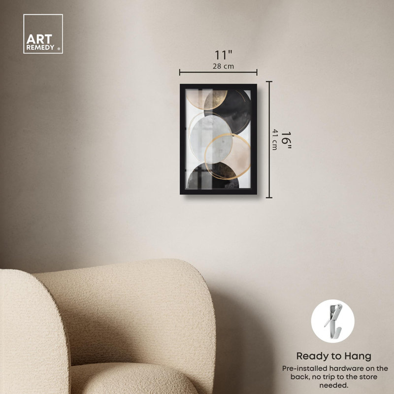 «Urban Orbits III» par Art Remedy, H 16 po x l 11 po, Noir
