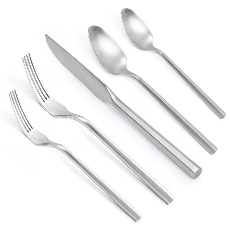 Ensemble de couverts 20 pièces en acier inoxydable - Design moderne, résistant à la rouille, idéal pour un usage quotidien et des occasions spéciales