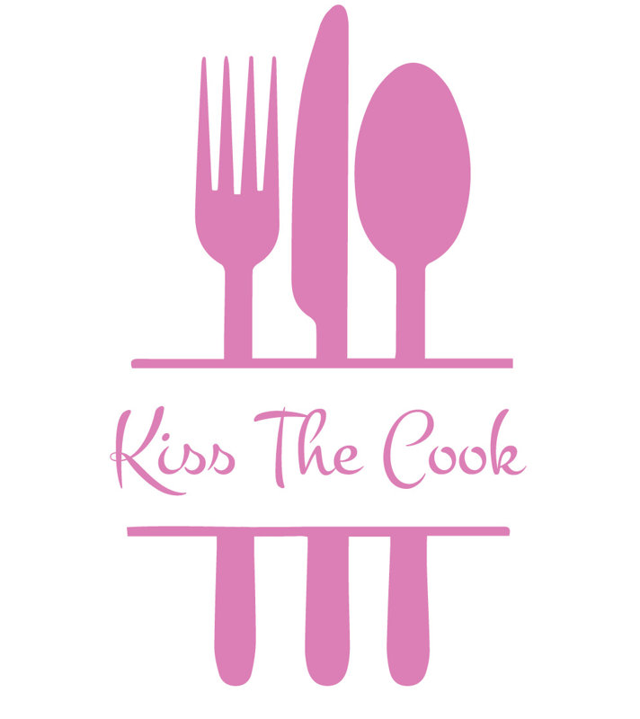 Adhésif décoratif cuisine Kiss the Cook, Gomme à bulles, H 24 po x l 15 po x P 0,01 po