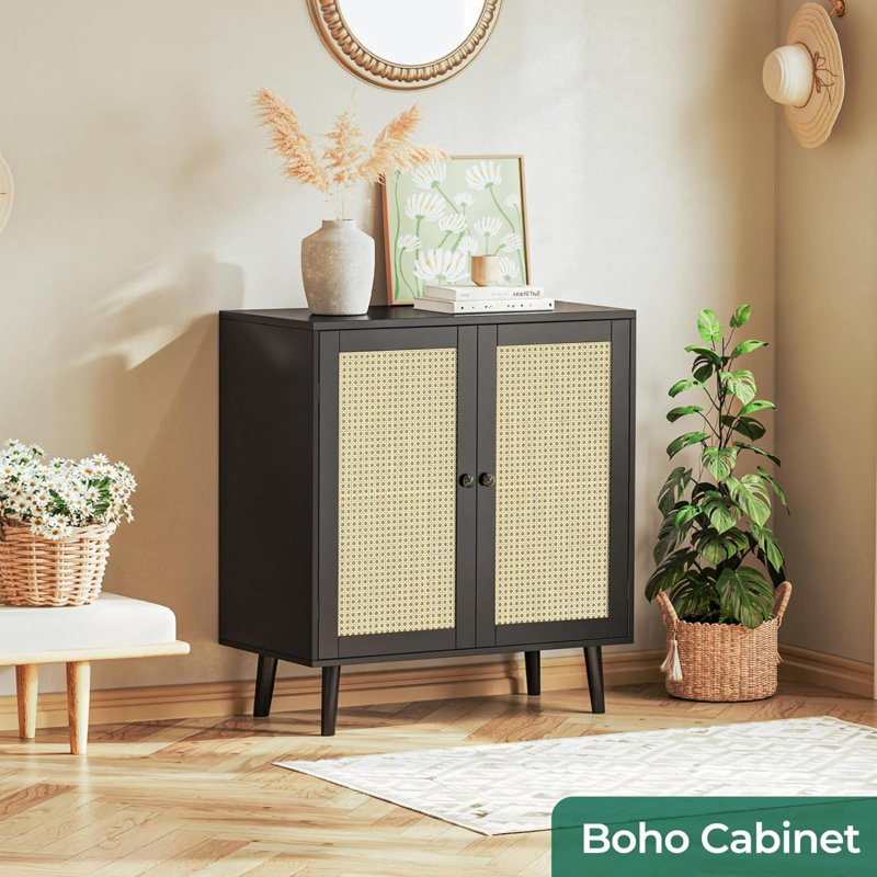 Armoire d'appoint en bois massif Cuadra, Noir