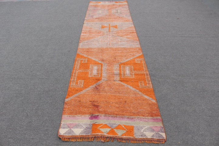 Tapis turc unique tissé à la main avec un motif géométrique orange vif pour un décor invitant