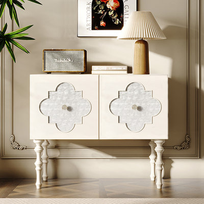 Grande armoire de rangement française de style crème pour hall d'entrée