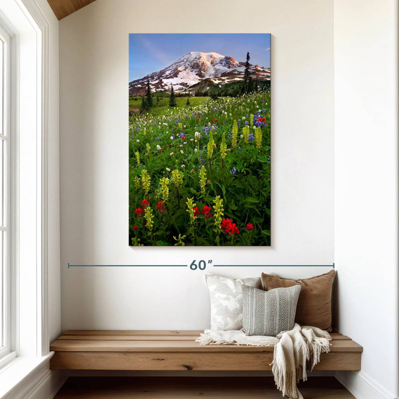 Alvord Mount Rainier Wildflowers, H 48 po x l 32 po