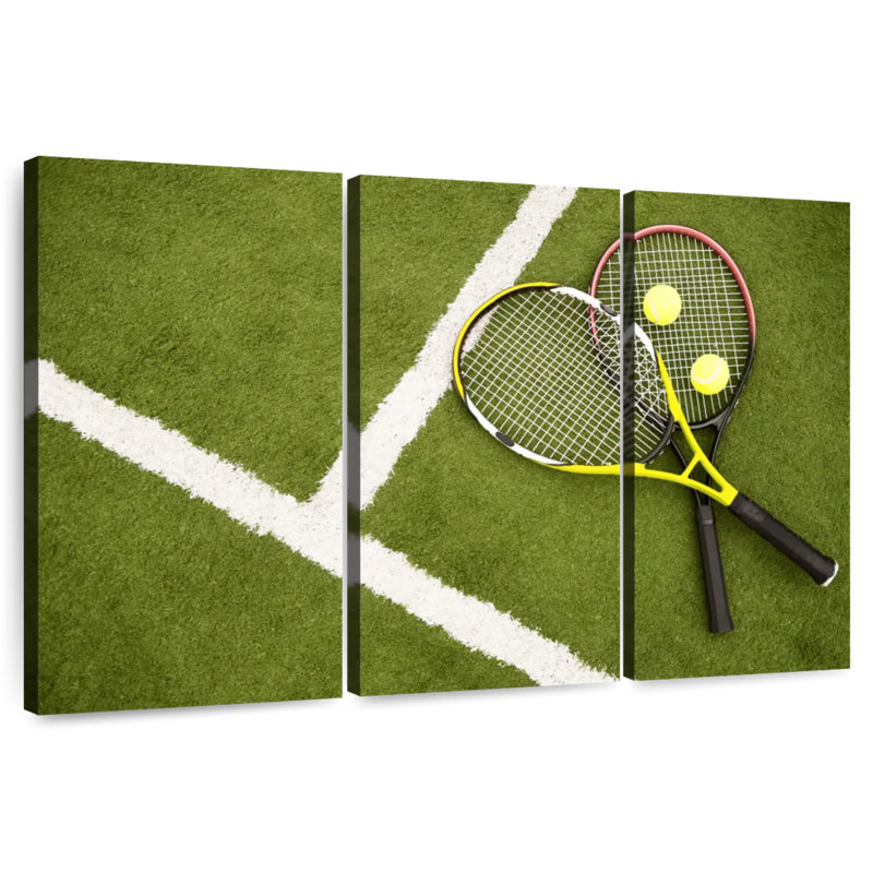 Raquettes de tennis sur le court