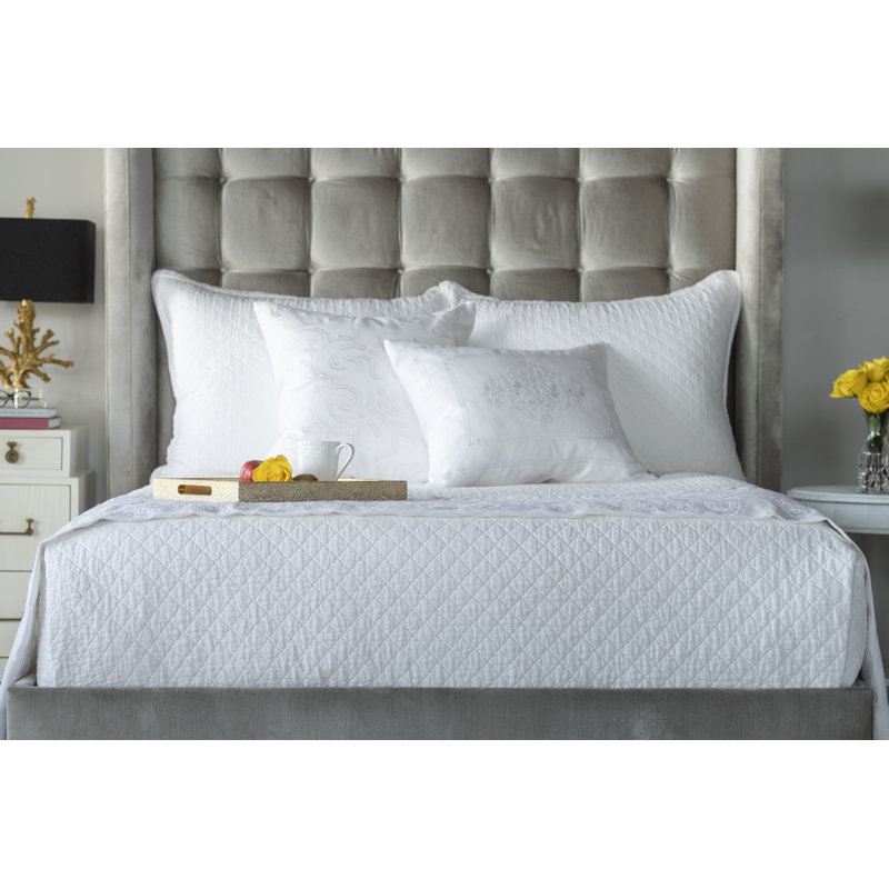 Emily Modern & Contemporary Linen Coverlet, King Coverlet, White
