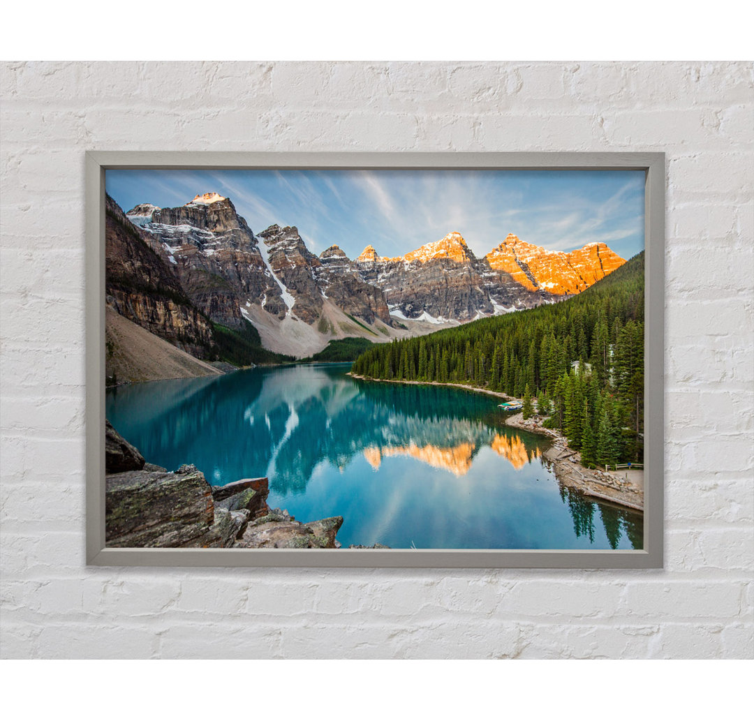 Crystal Clear Lake In The Mountain Range - Einzelner Bilderrahmen Kunstdrucke auf Leinwand